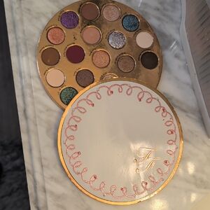 Too Faced Cosmetics 19 Eyeshadow Palette -  Multi-Color. Tested A Few Colors